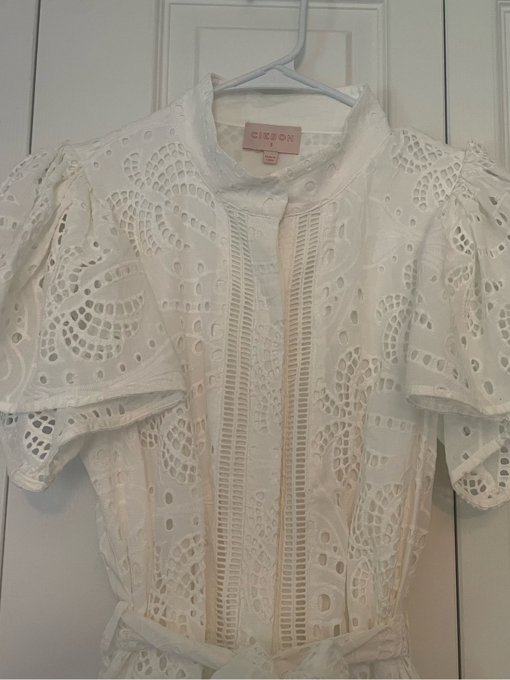 Ciebon White Eyelet Maxi Dress with Tie Waist and Flutter Sleeves - Picture 4 of 9